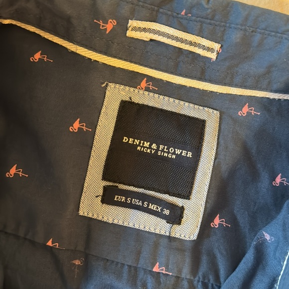 Denim & Flower Flamingo Short Sleeve Button Up - Picture 2 of 4